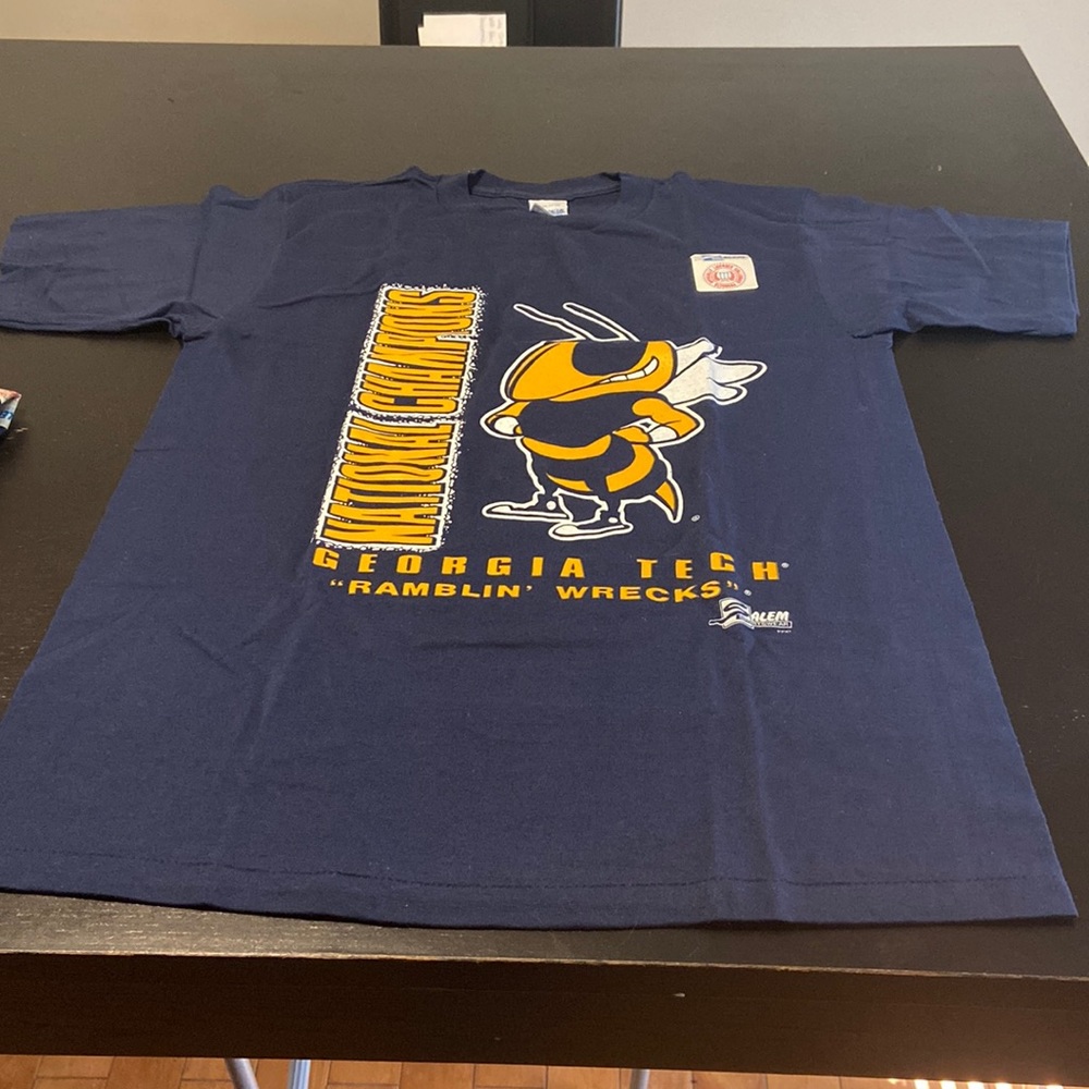 VINTAGE 1990 GEORGIA TECH National champions t-shirt